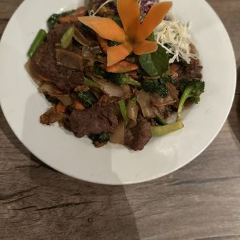Chatayee Thai - Thai Near Me - Philadelphia, Pennsylvania
