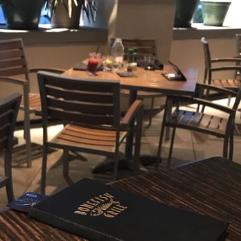 Bonefish Grill - Dirty table for 15 minutes and counting. - Seafood Near Me - Las Vegas, Nevada
