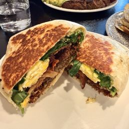 Brunchwrap (+ bacon)