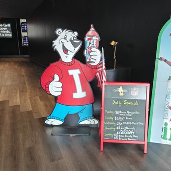 Studio Movie Grill - Dinner Theater Near Me - Alpharetta, Georgia