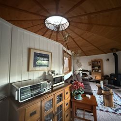 Windsong Cottage Guest Yurt