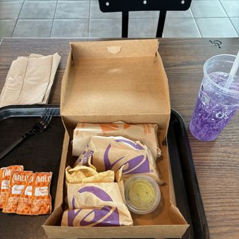 Taco Bell - Combo - Fast Food Near Me - New Stanton, Pennsylvania Taco Bell - Combo - Fast Food Near Me - New Stanton, Pennsylvania