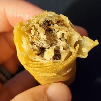 Pho 20 - Sad Vietnamese egg roll, lacking vermicelli noddles and flavor. - Vietnamese Near Me - Galveston, Texas