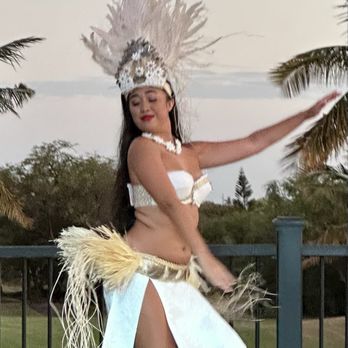 Gilligans Island Luau - Music Venues Near Me - Kihei, Hawaii Gilligans Island Luau - Music Venues Near Me - Kihei, Hawaii