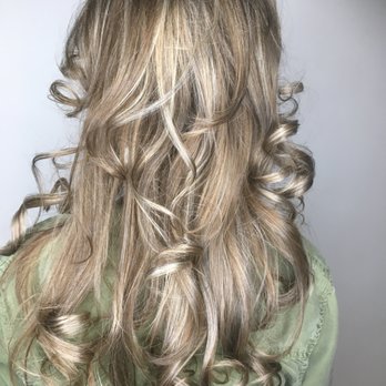 Sara at Incognito Salon - Hair Stylists Near Me - Durango, Colorado Sara at Incognito Salon - Hair Stylists Near Me - Durango, Colorado