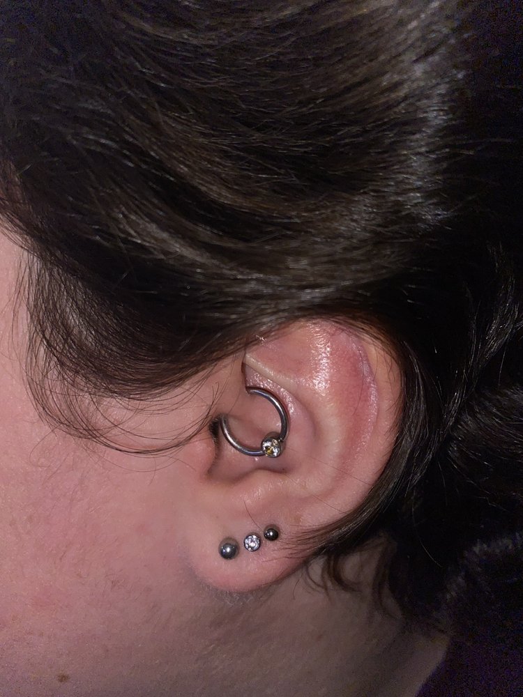 BLACK CAT COLLECTIVE Updated September 2024 72 Photos 521 W