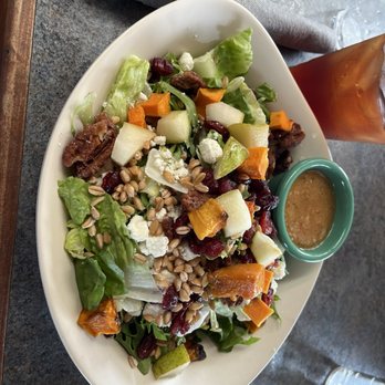 Piazza Messina - My salad - Venues & Event Spaces Near Me - Cottleville, Missouri