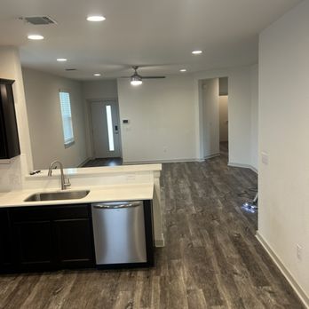 M&M Industrial Solutions - Home Cleaning Near Me - Austin, Texas M&M Industrial Solutions - Home Cleaning Near Me - Austin, Texas