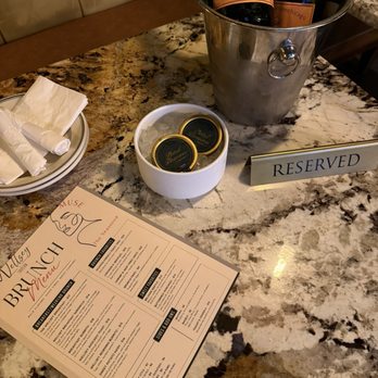 Wellsey Tavern - Cajun/Creole Near Me - Chicago, Illinois Wellsey Tavern - Cajun/Creole Near Me - Chicago, Illinois