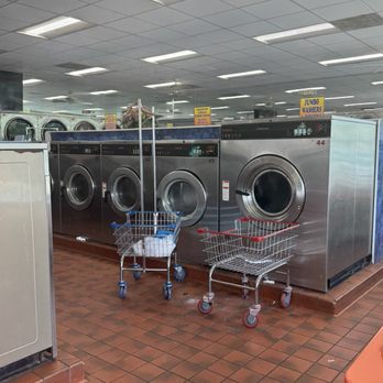 Tropicana Laundromat - Laundromat Near Me - Silver Spring, Maryland Tropicana Laundromat - Laundromat Near Me - Silver Spring, Maryland