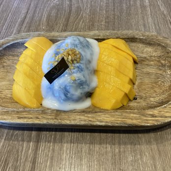 Siam Station - Mango Sticky Rice - Thai Near Me - Irvine, California
