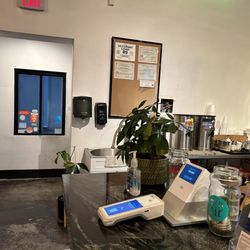 Pho Duc - Drive up pick up window