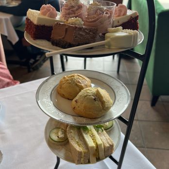 Sotherton Tea Room - Scones, desserts and sandwiches - Tea Rooms Near Me - Lincoln, California