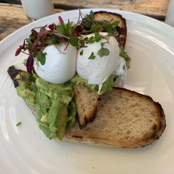 Sibling by Pushkin's - Poached eggs, avocado, toast - New American Near Me - Sacramento, California Sibling by Pushkin's - Poached eggs, avocado, toast - New American Near Me - Sacramento, California
