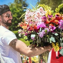 Fabiano Florist - Fabiano's delivers with a smile! And look at this arrangement. Breathtaking!