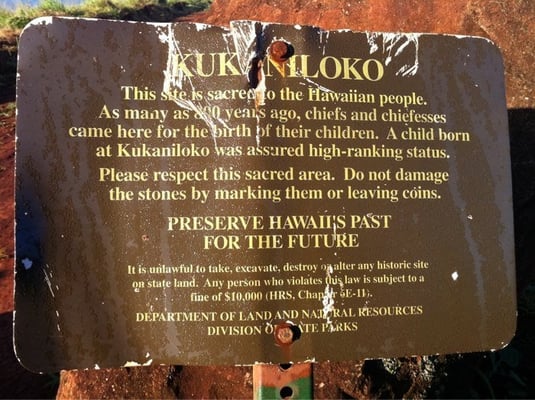 Kukaniloko Birth Stones by null