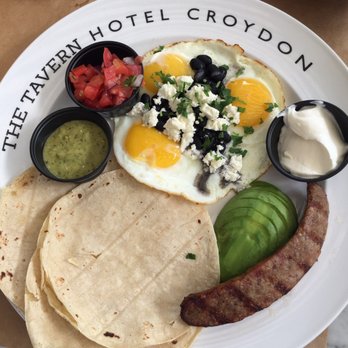 Hotel Croydon Miami Beach - Huevos Rancheros. - Hotels Near Me - Miami Beach, Florida Hotel Croydon Miami Beach - Huevos Rancheros. - Hotels Near Me - Miami Beach, Florida