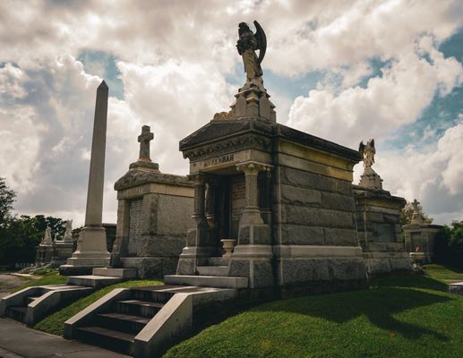 5100 Pontchartrain Blvd by null