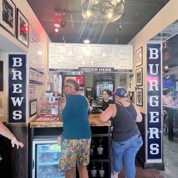 Auggie's Draft Room - You order here and then seat yourself. - Sports Bars Near Me - Saint Augustine, Florida