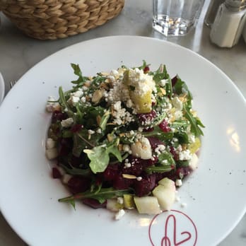 Bistro V - Delicious salad - French Near Me - Greenwich, Connecticut Bistro V - Delicious salad - French Near Me - Greenwich, Connecticut