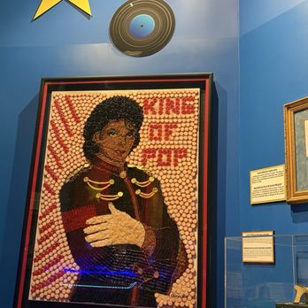Ripley's Believe It or Not! - King of pop - Museums Near Me - Hollywood, California Ripley's Believe It or Not! - King of pop - Museums Near Me - Hollywood, California