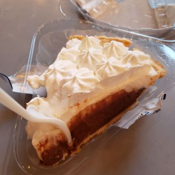 Ted's Bakery - Bakeries Near Me - Haleiwa, Hawaii