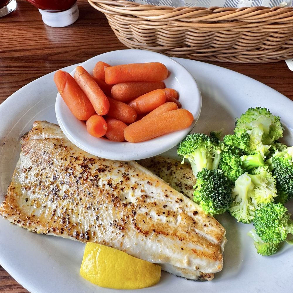 Cracker Barrel Old Country Store - Lemon pepper Rainbow trout - American Near Me - Fort Pierce, Florida Cracker Barrel Old Country Store - Lemon pepper Rainbow trout - American Near Me - Fort Pierce, Florida