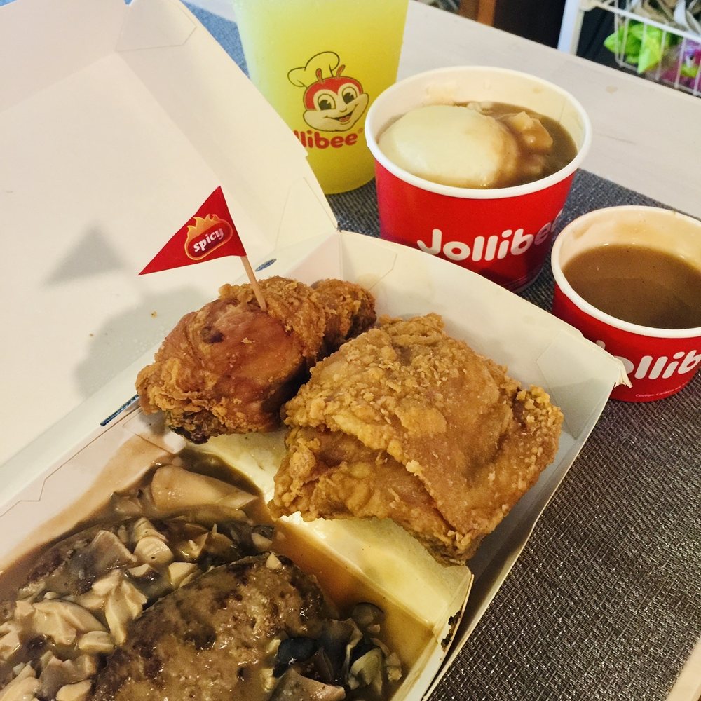 Jollibee - Breakfast Set - Fast Food Near Me - Chicago, Illinois