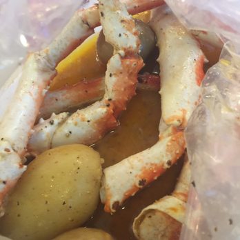 Stinkin Crawfish - King crab - Cajun/Creole Near Me - Downey, California Stinkin Crawfish - King crab - Cajun/Creole Near Me - Downey, California