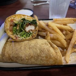 WINGERS Restaurant - Sticky finger wrap