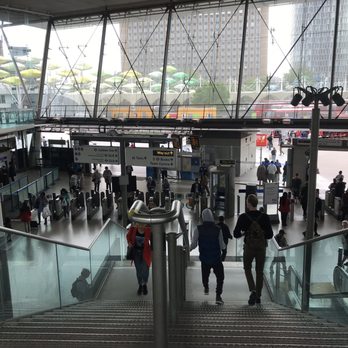 Stratford Station - Busy train station! - Train Stations Near Me - London, XGL Stratford Station - Busy train station! - Train Stations Near Me - London, XGL