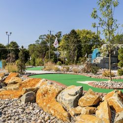 The Dugout Mini Golf - Hole 9