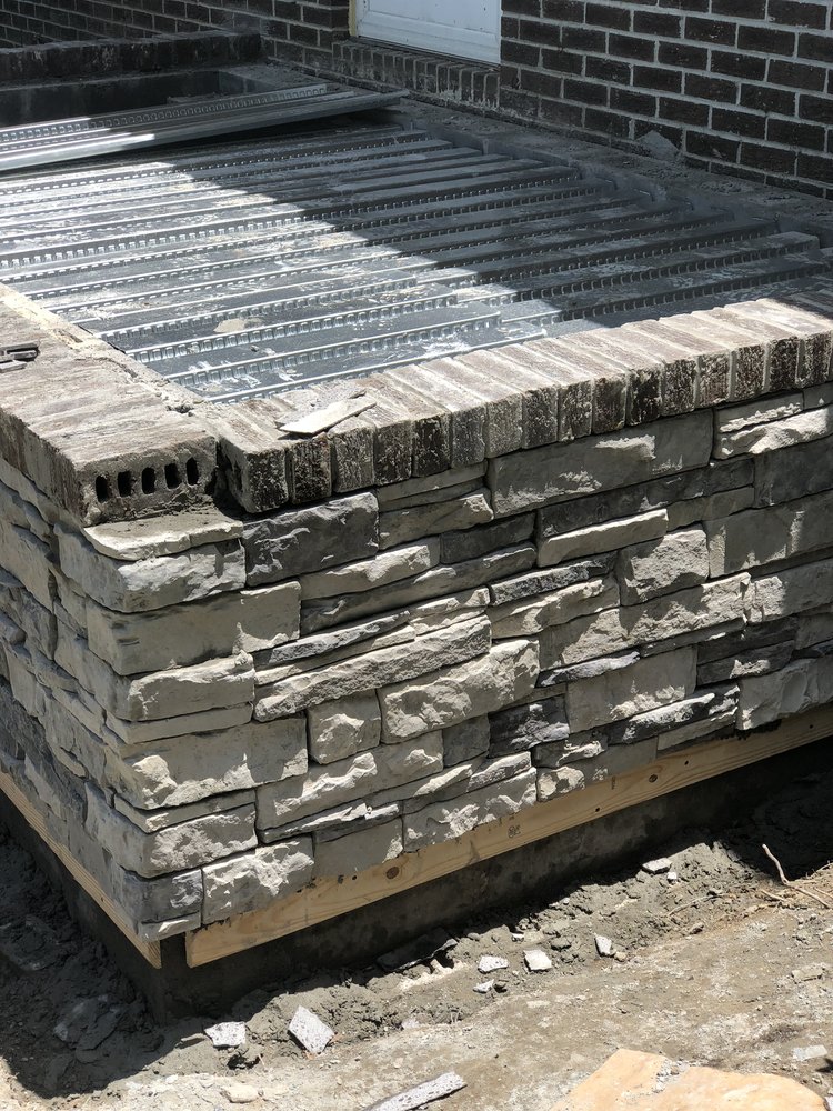 Slide of B&E Construction