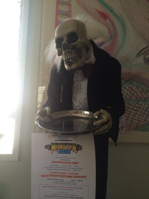 Meals On Wheels West by null