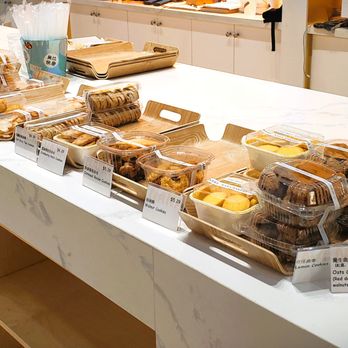 Nana Bakery - a variety of baked goods on display - Bakeries Near Me - Scarborough, Ontario Nana Bakery - a variety of baked goods on display - Bakeries Near Me - Scarborough, Ontario