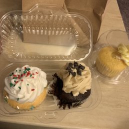 Pictured(left to right) Birthday Cake, Cookie Dough, and Lemon. Pictured(left to right) Birthday Cake, Cookie Dough, and Lemon.