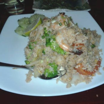 Lime Leaf - Thai Near Me - Weymouth, Massachusetts