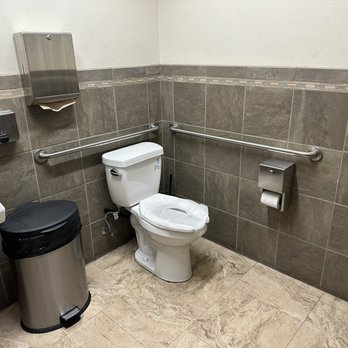American Tire Depot - Immaculate restroom. June 7, 2024. - Tires Near Me - Atascadero, California American Tire Depot - Immaculate restroom. June 7, 2024. - Tires Near Me - Atascadero, California