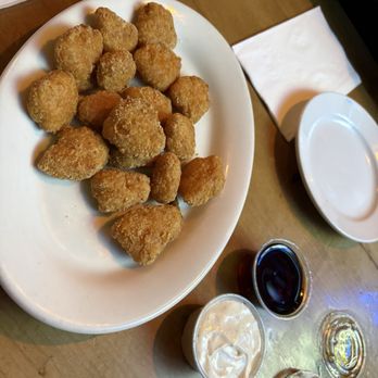 Whiskey Ranch - Delavan - Mac n cheese app - Bars Near Me - Delavan, Wisconsin