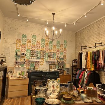 Mikayla’s Thriftique - Thrift Stores Near Me - Rutherford, New Jersey