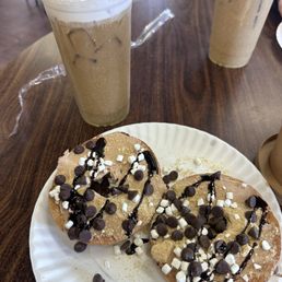 Smores bagel and apple crisp coffee