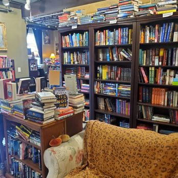 Lingering Tales - Bookstores Near Me - Denver, Colorado Lingering Tales - Bookstores Near Me - Denver, Colorado