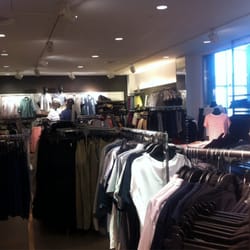 H&M - Inside