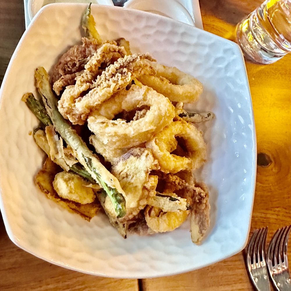 Trapeze Restaurant - Fried Calamari $17 - Italian Near Me - Burlingame, California Trapeze Restaurant - Fried Calamari $17 - Italian Near Me - Burlingame, California