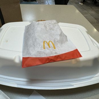 McDonald's - Big breakfast - Fast Food Near Me - Saint Paul, Minnesota McDonald's - Big breakfast - Fast Food Near Me - Saint Paul, Minnesota