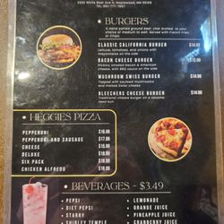 Bleechers Bar & Grill