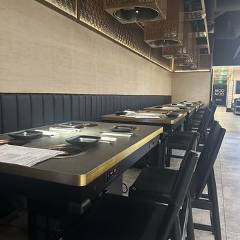 MooMoo Hot Pot - indoor - Hot Pot Near Me - Irvine, California MooMoo Hot Pot - indoor - Hot Pot Near Me - Irvine, California