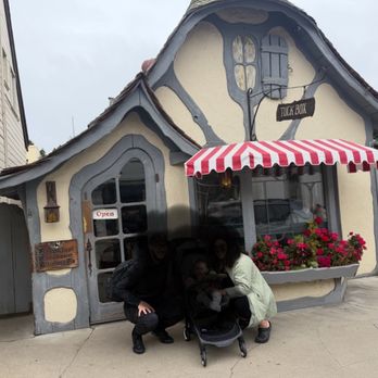 The Tuck Box - Coffee & Tea Near Me - Carmel, California The Tuck Box - Coffee & Tea Near Me - Carmel, California
