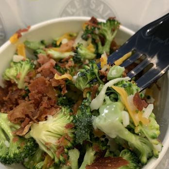 Chicken Salad Chick - Dat broccoli salad. It's deeeelish. - Chicken Shop Near Me - Olive Branch, Mississippi Chicken Salad Chick - Dat broccoli salad. It's deeeelish. - Chicken Shop Near Me - Olive Branch, Mississippi