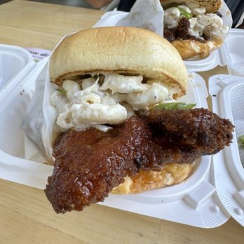 Shootz - Chicken Sandwich - Hawaiian Near Me - Ontario, California